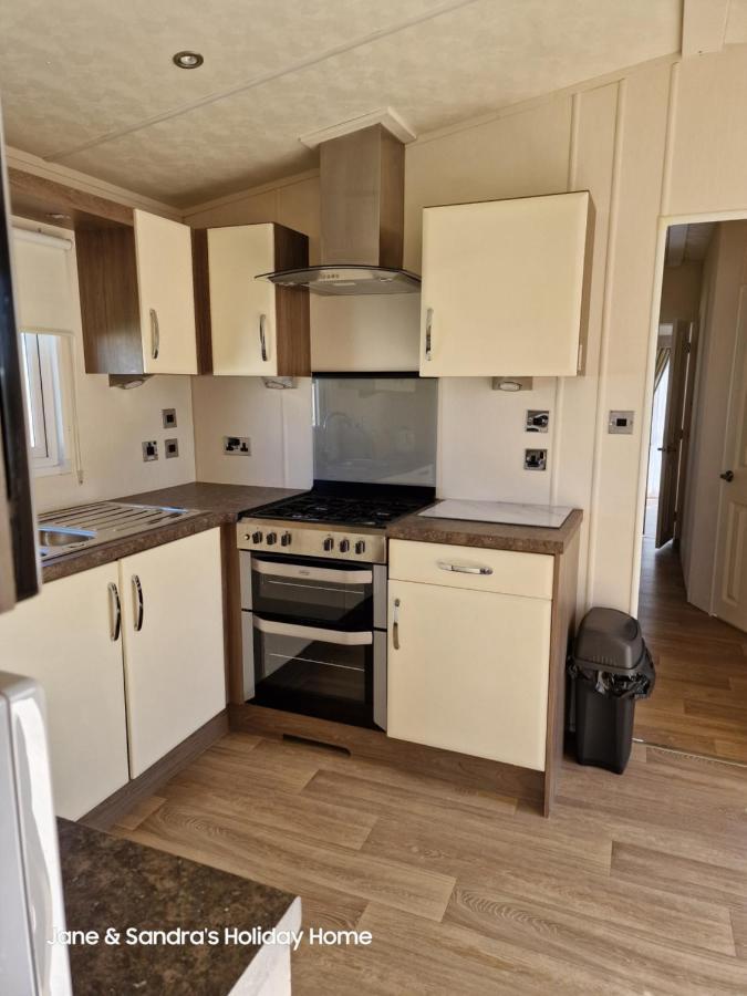 Privately Owned Stunning Caravan Seawick Holiday Park St Osyth Jaywick Sands Eksteriør billede