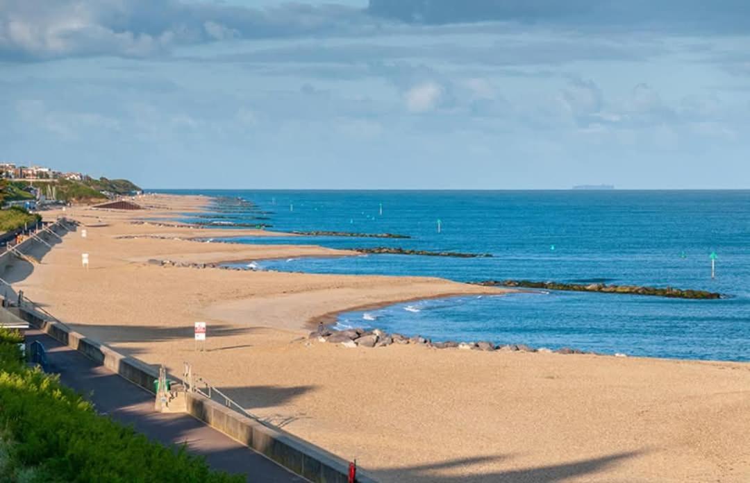 Privately Owned Stunning Caravan Seawick Holiday Park St Osyth Jaywick Sands Eksteriør billede